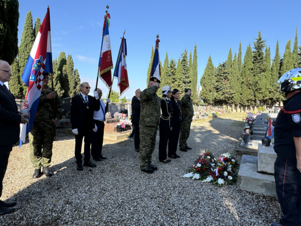 Mercredi 18 septembre 2024 - Gignac - Cérémonie en hommage aux deux généraux d'Empire Michel Marie CLAPARÈDE et Marc SLIVARICH de HELDEBOURG.