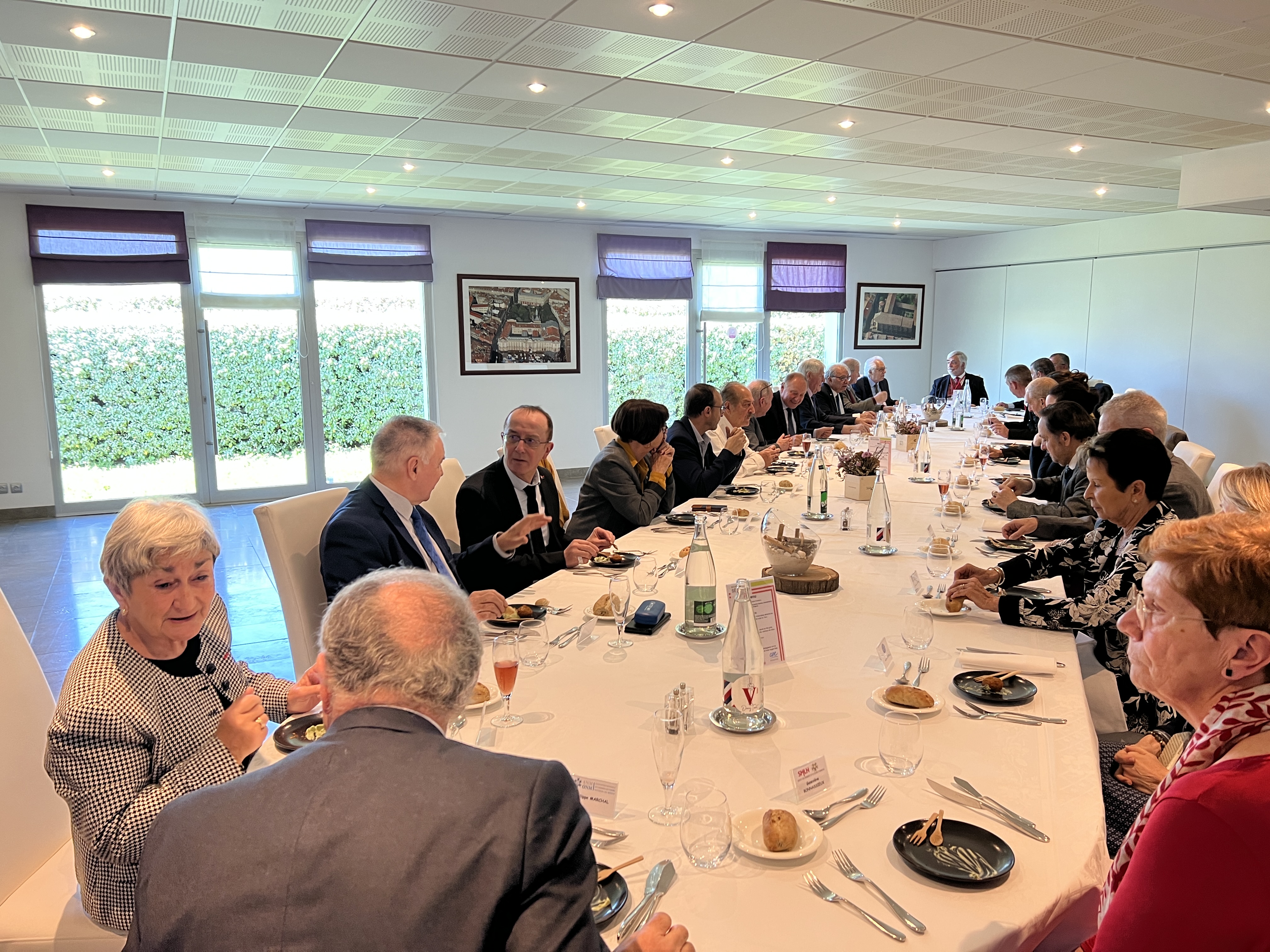 4 avril 2023 - Toulouse - Rencontre des présidents d'Occitanie de l'ANMONM et de la SMLH chez Airbus.