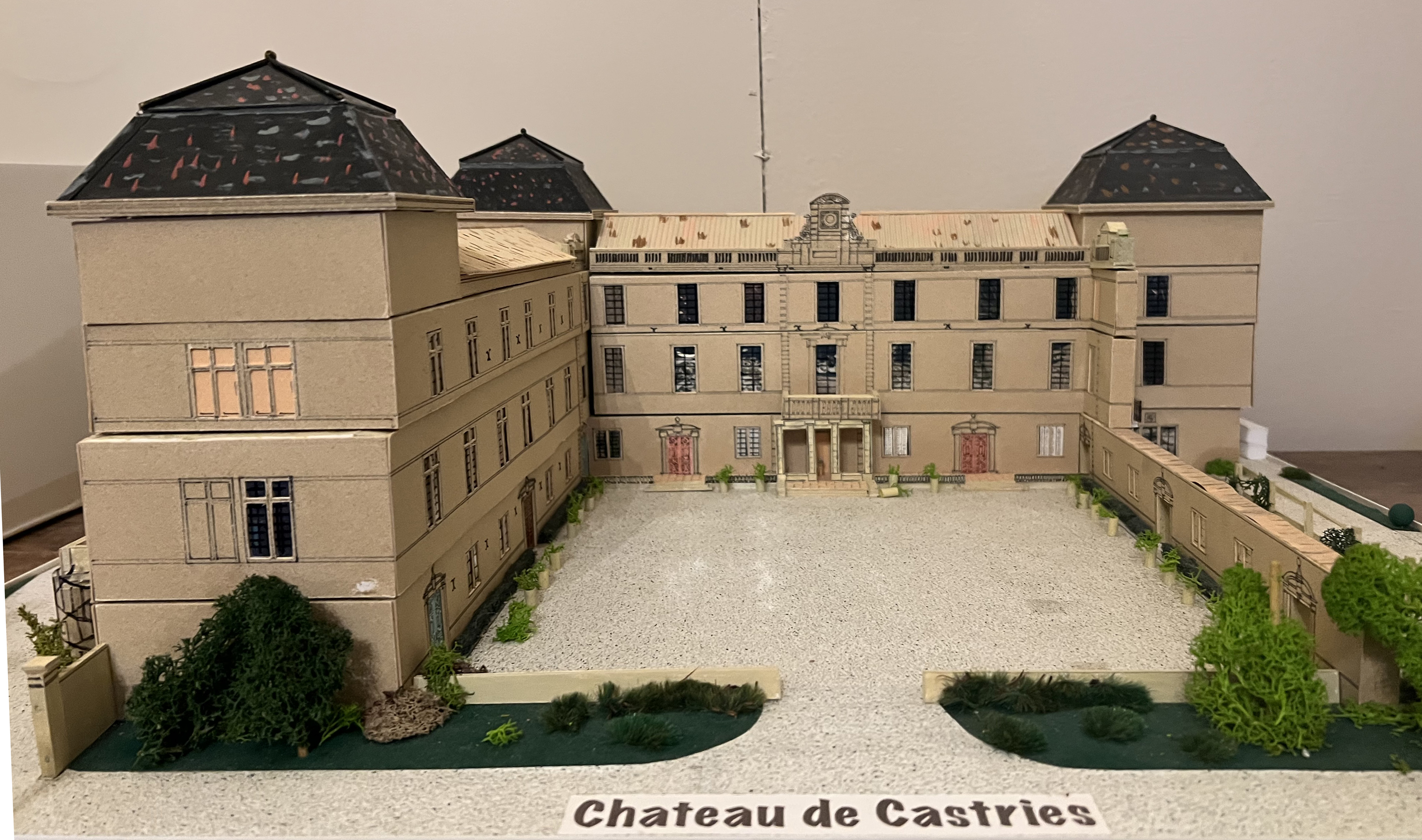 Mercredi 22 janvier 2025 - Castries - Visite du château de Castries avec l'ANORAAE